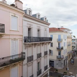 F2 En Duplex Appartement Saint-Raphaël